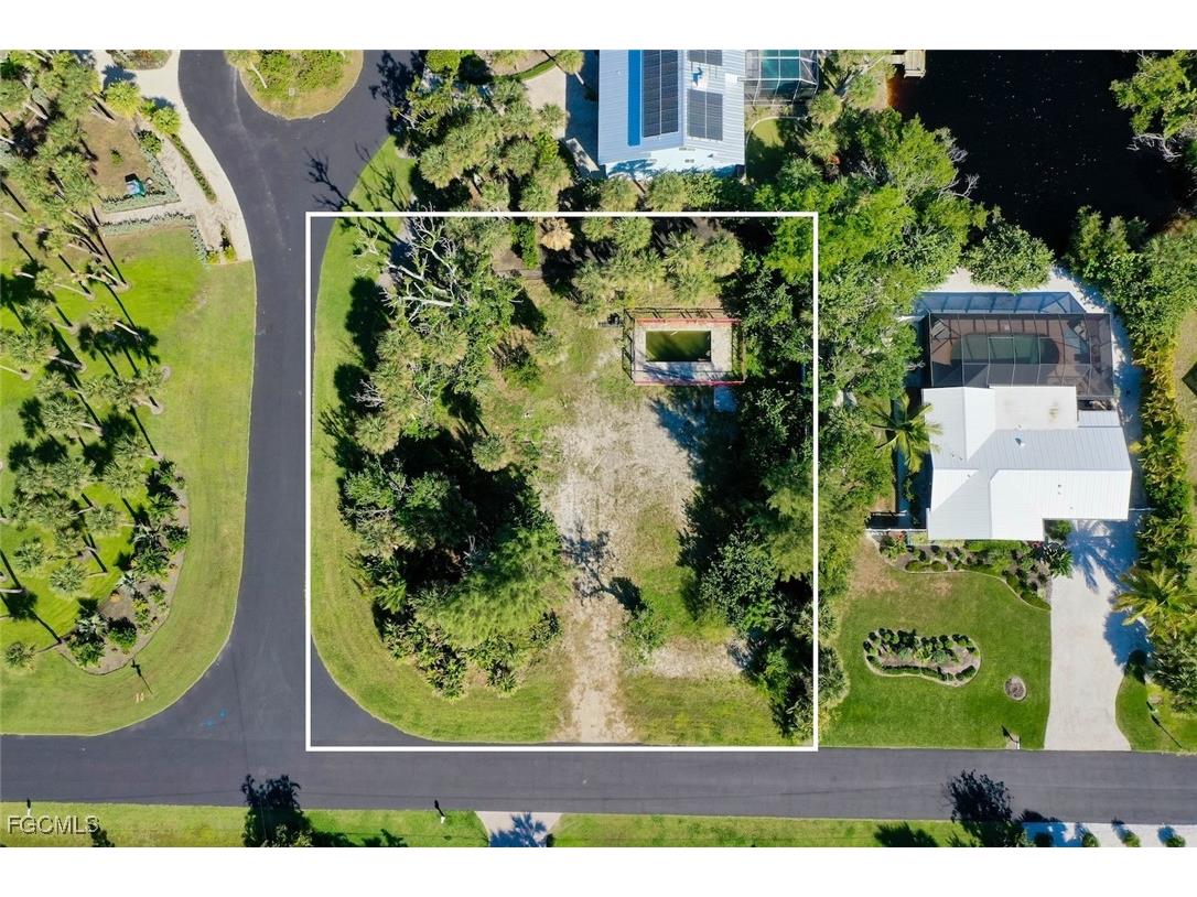 1653 Bunting Lane Sanibel FL 33957 2025018283 image12