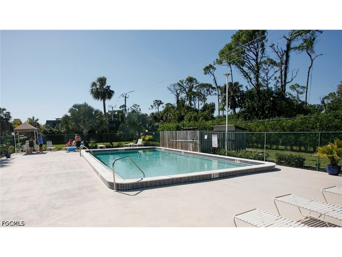 1653 Park Meadows Drive Fort Myers FL 33907 2026018377 image20