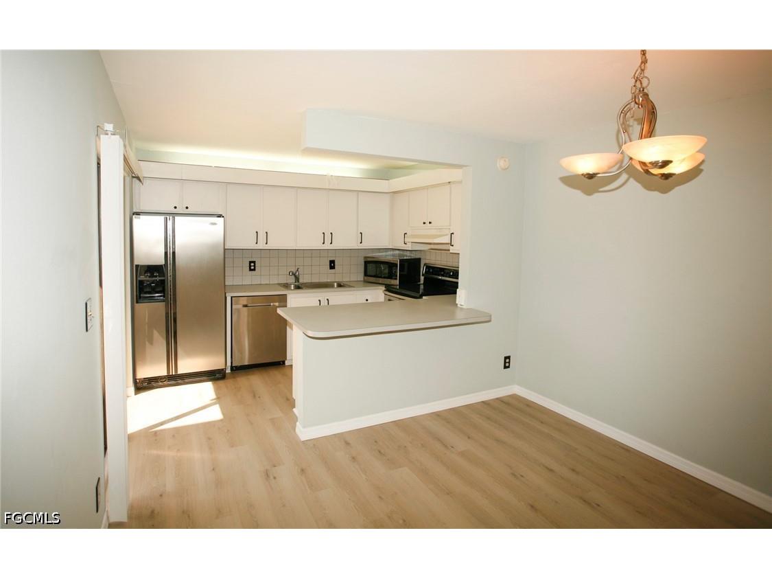 1653 Park Meadows Drive Fort Myers FL 33907 2026018377 image6