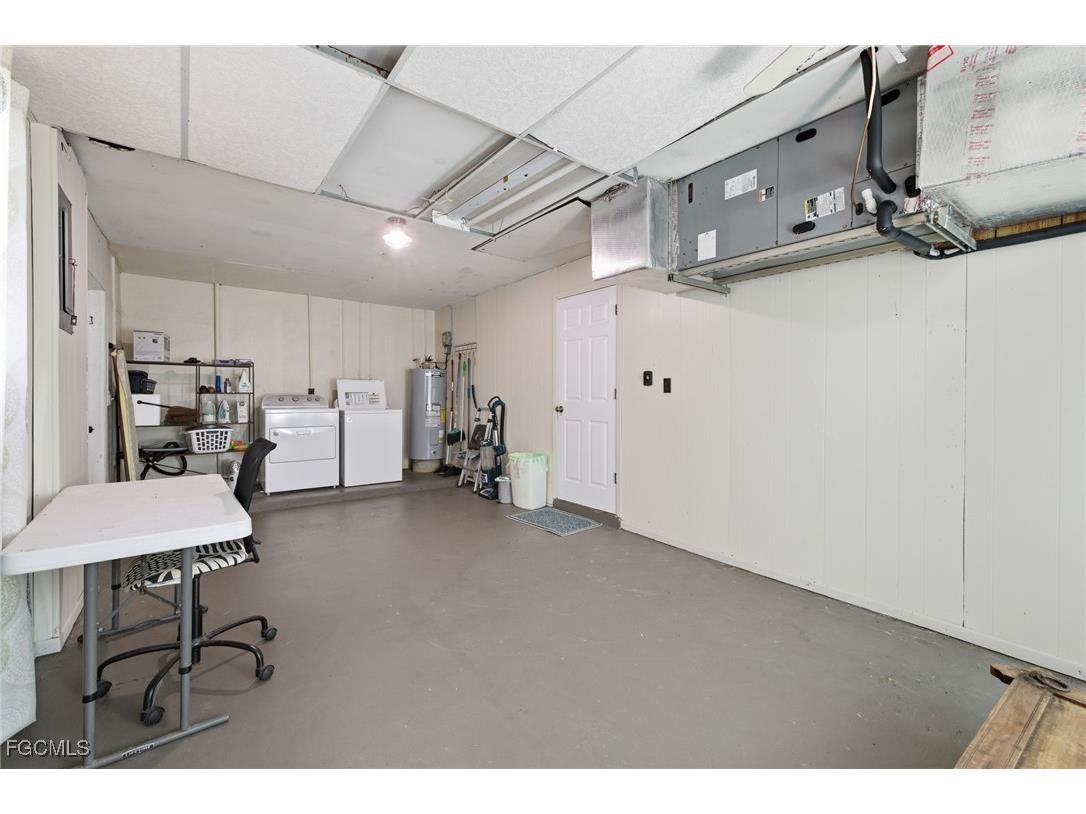 1654 Mansville Terrace North Fort Myers FL 33903 2025016083 image38