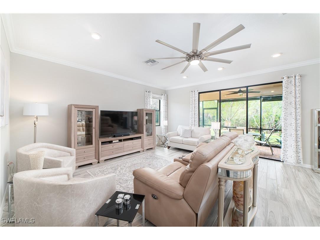 1654 Marton Court Naples FL 34113 226001936 image4