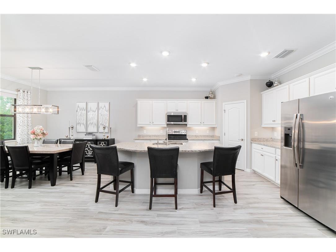 1654 Marton Court Naples FL 34113 226001936 image5