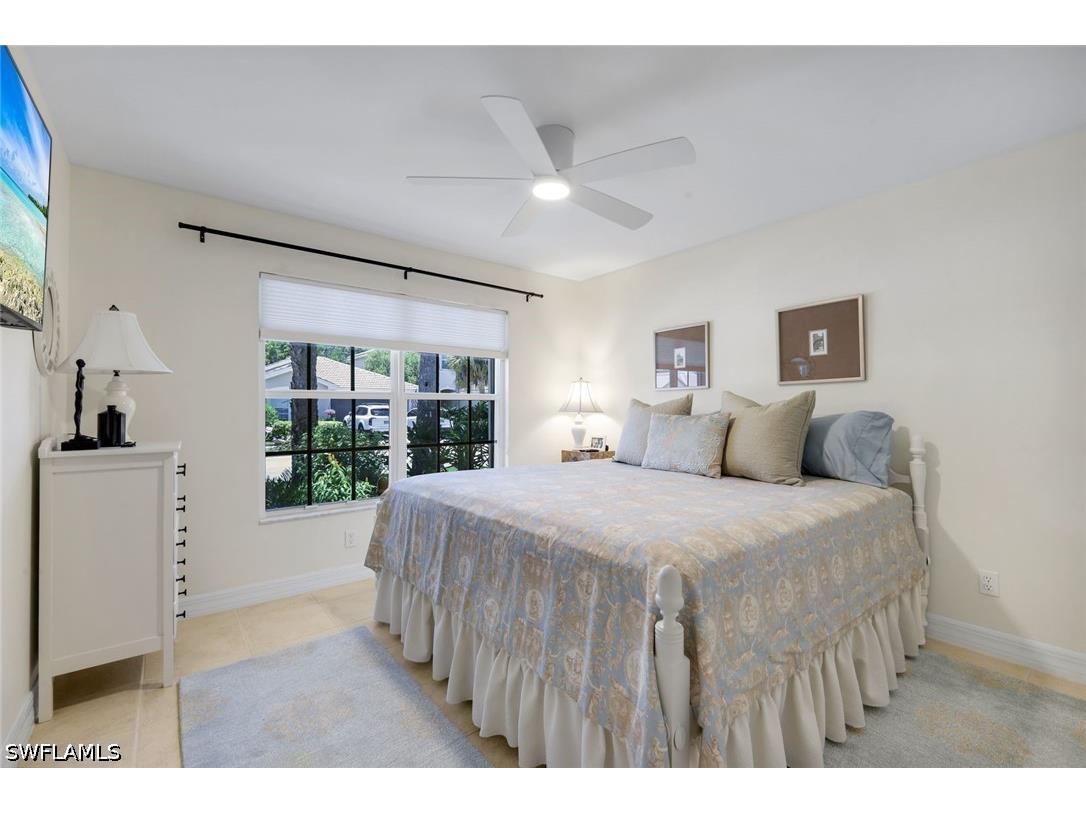 1654 Triangle Palm Terrace Naples FL 34119 226025510 image8