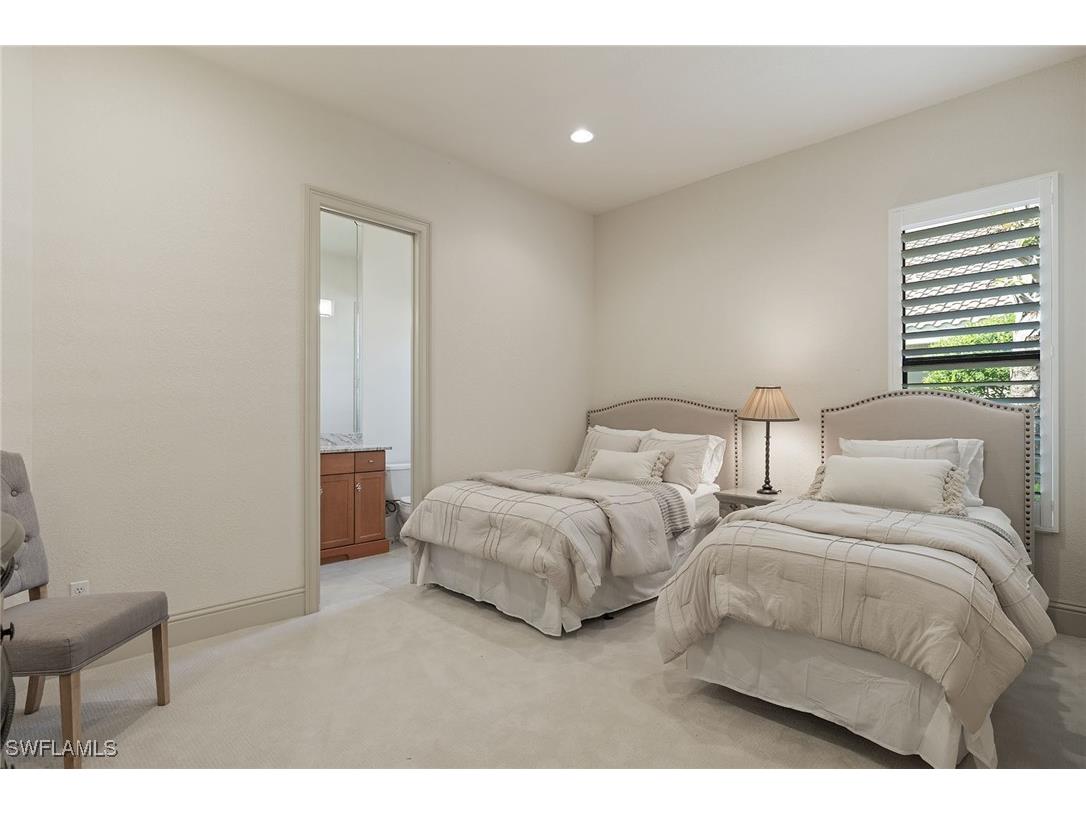 16540 Cellini Lane Naples FL 34110 225076485 image24