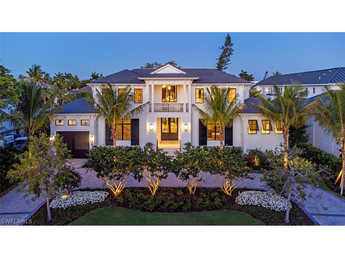 1655 Gordon Drive Naples FL 34102 222017654 image1