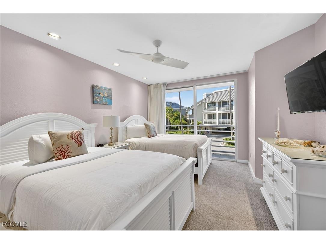 1655 Lands End Village Captiva FL 33924 2026002157 image23