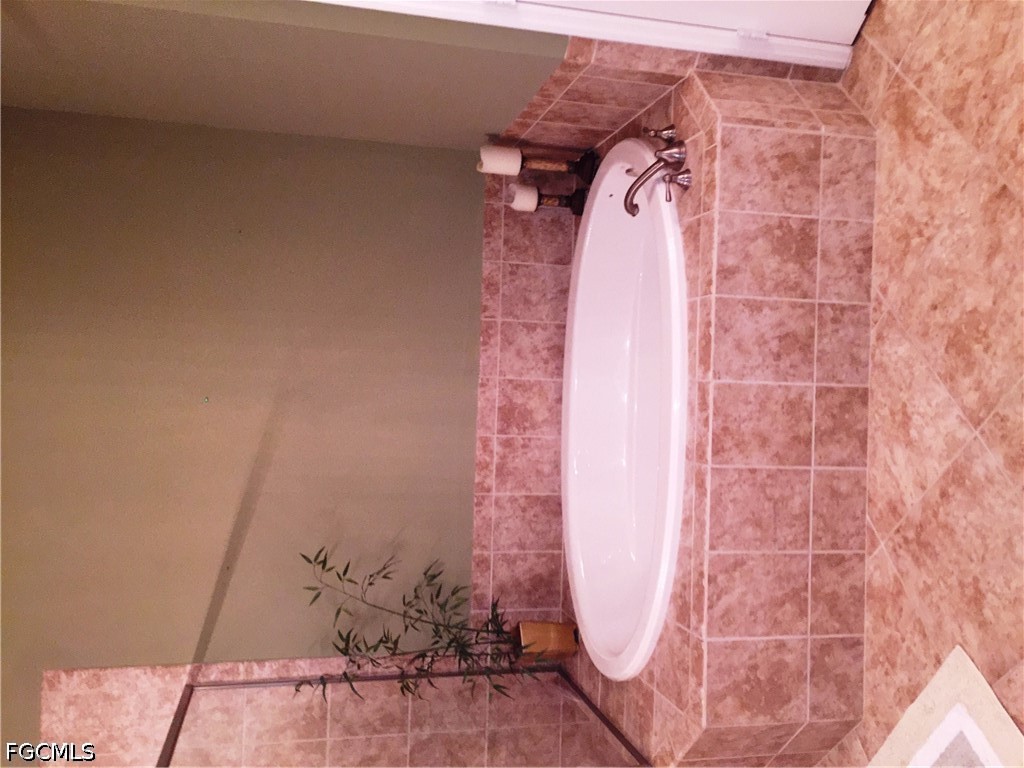 16550 Goldenrod Lane #103 Alva FL 33920 2026017933 image11