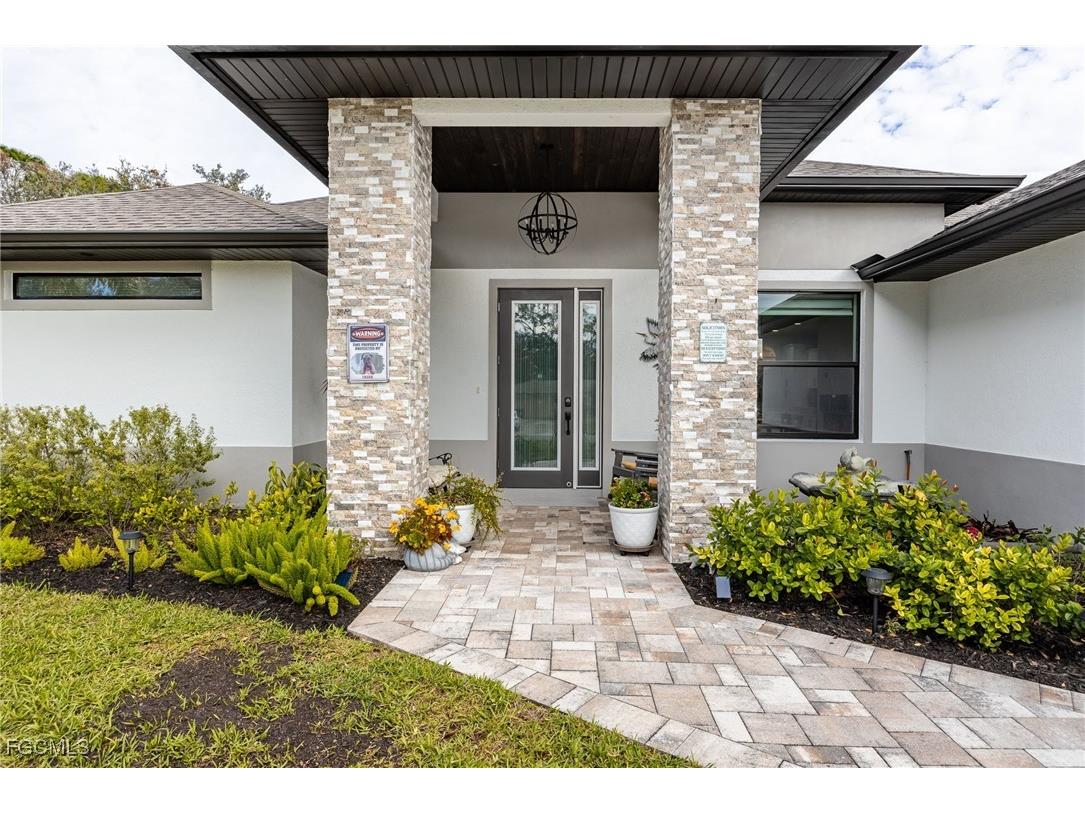 16550 Marc Allen Drive North Fort Myers FL 33917 2026000015 image3