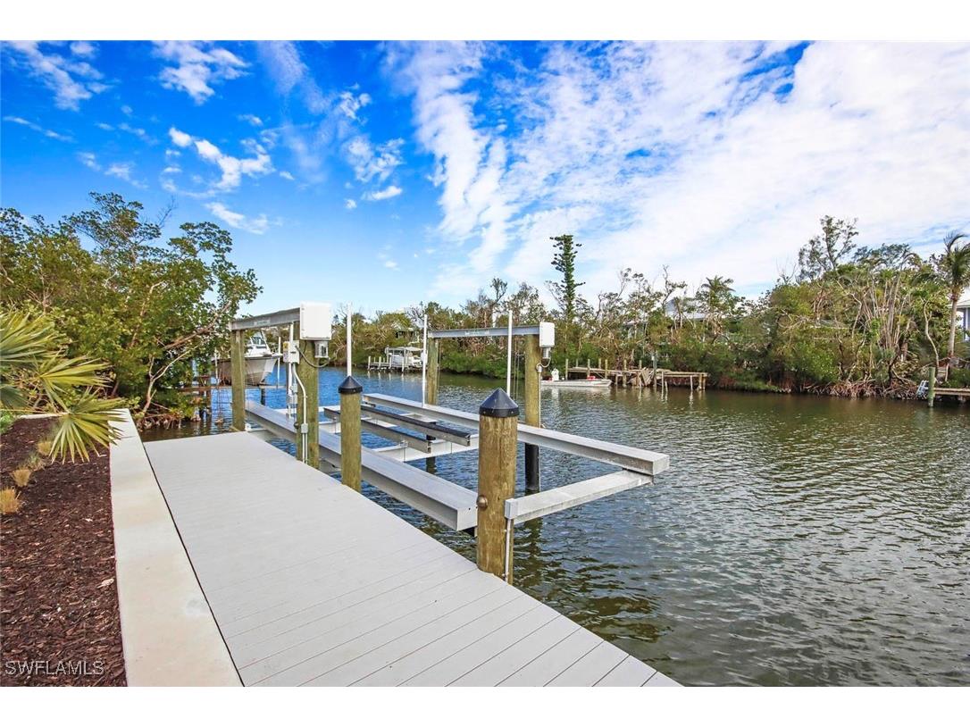 1656 Hibiscus Drive Sanibel FL 33957 225017153 image29