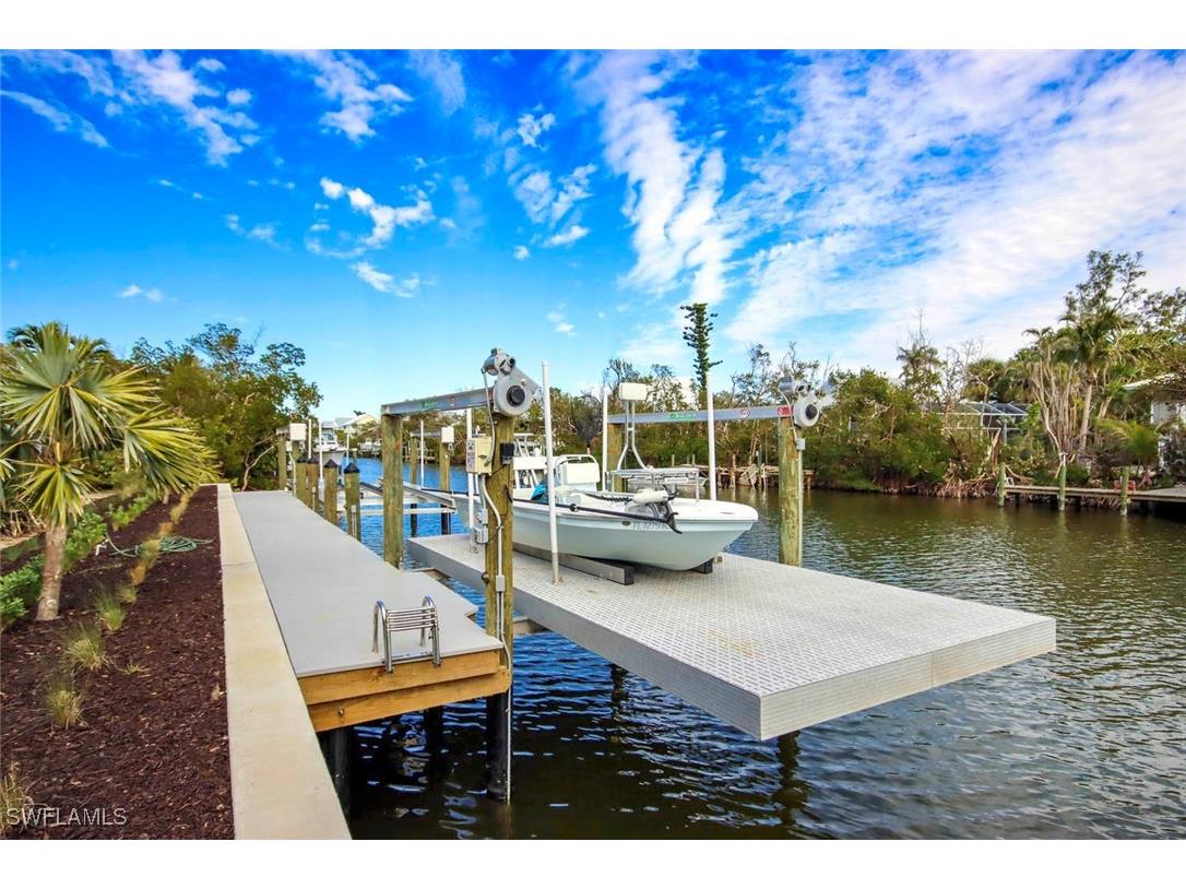 1656 Hibiscus Drive Sanibel FL 33957 225017153 image30