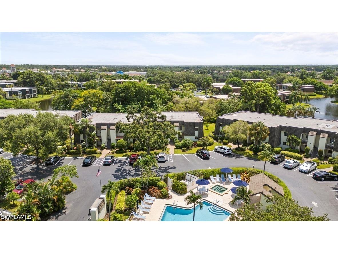 1656 Spoonbill Lane #B Naples FL 34105 226022100 image2