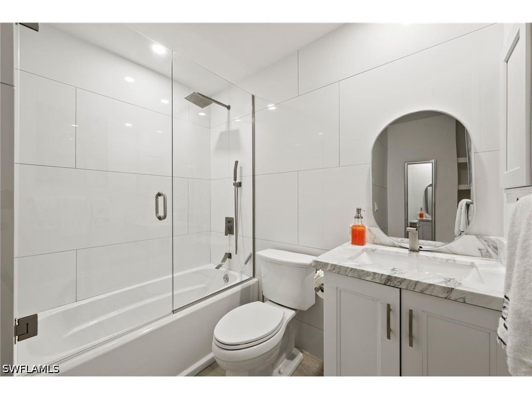 1656 Spoonbill Lane #B Naples FL 34105 226022100 image24