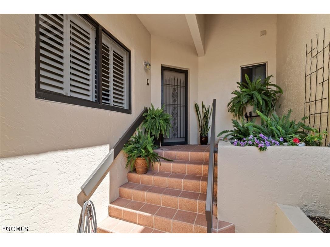16561 Heron Coach Way #101 Fort Myers FL 33908 2026017282 image5