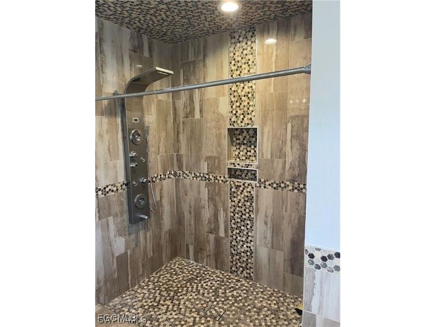 16561 Wellington Lakes Circle Fort Myers FL 33908 2025004305 image16