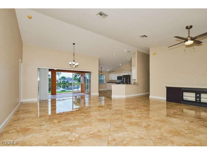 16561 Wellington Lakes Circle Fort Myers FL 33908 2025004344 image14