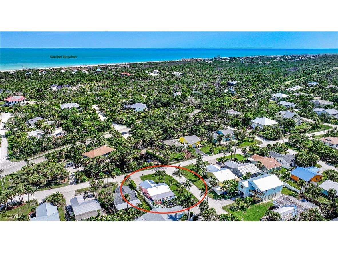 1657 Atlanta Plaza Drive Sanibel FL 33957 2025003218 image1