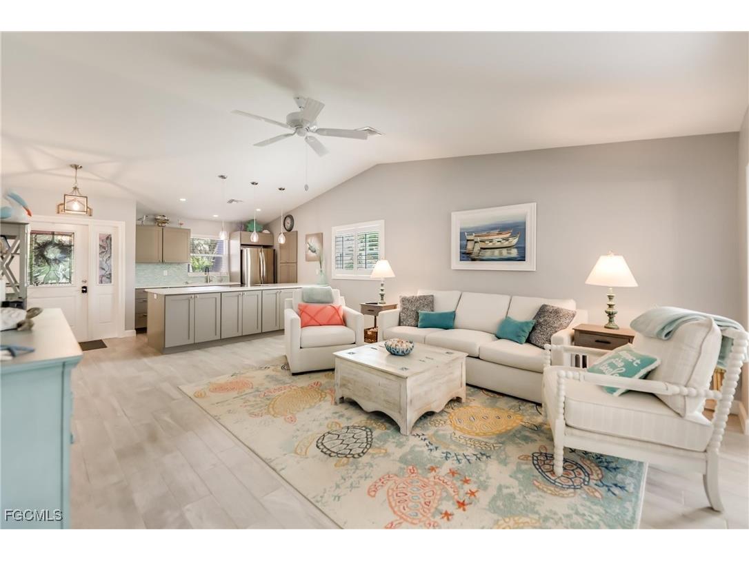 1657 Atlanta Plaza Drive Sanibel FL 33957 2025003218 image10