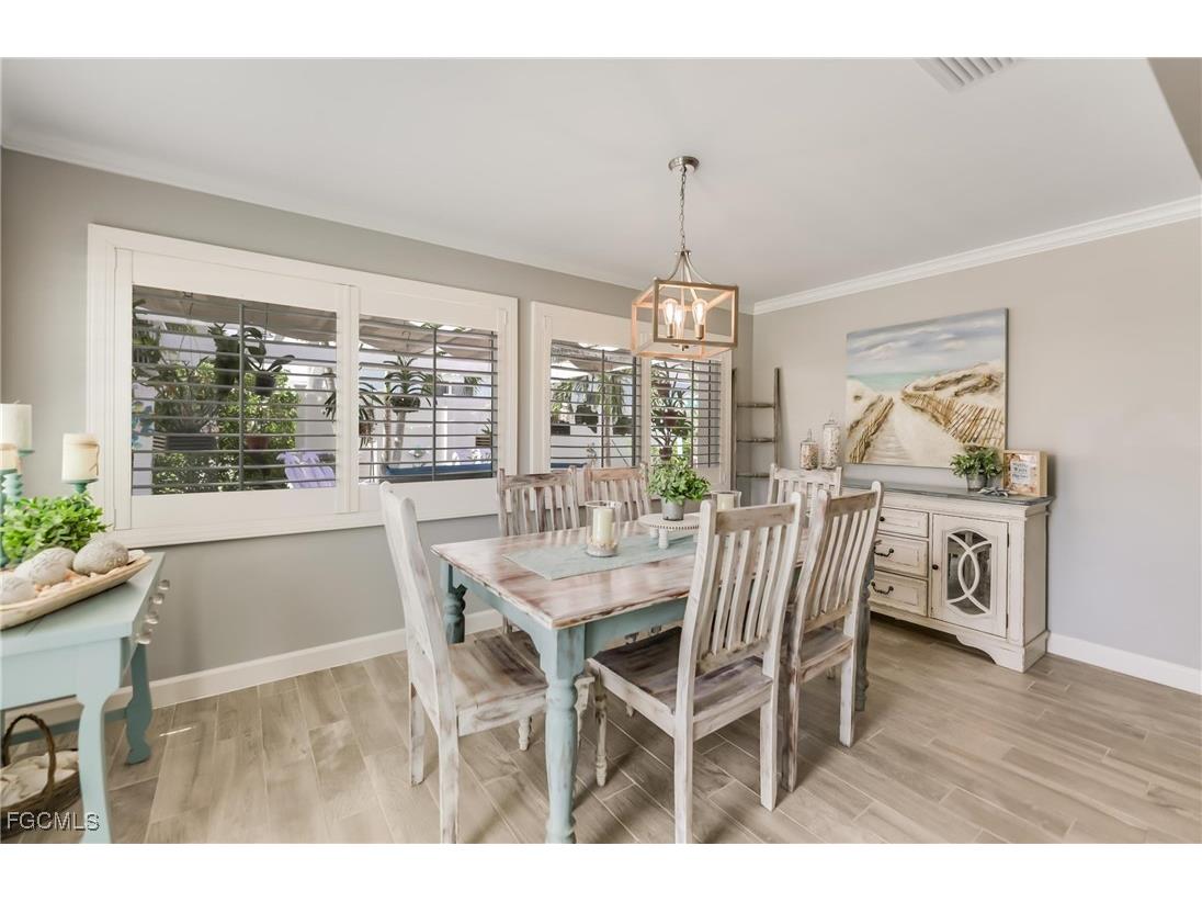 1657 Atlanta Plaza Drive Sanibel FL 33957 2025003218 image12