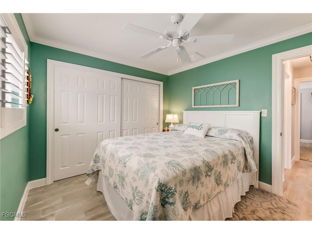 1657 Atlanta Plaza Drive Sanibel FL 33957 2025003218 image19