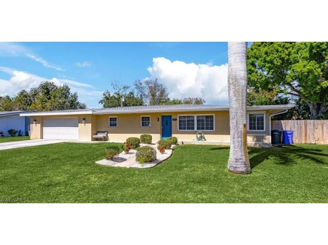 1657 Grace Avenue Fort Myers FL 33901 224046595 image1