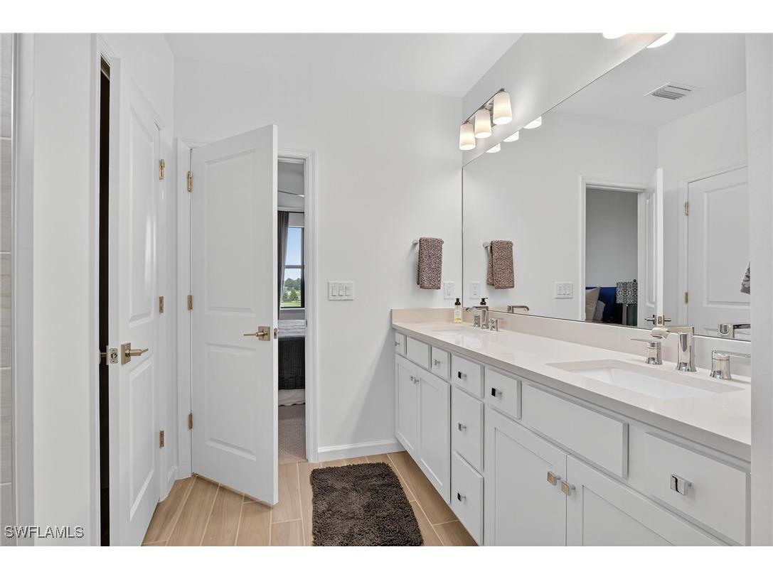 1657 Serena Avenue Naples FL 34120 225078457 image23