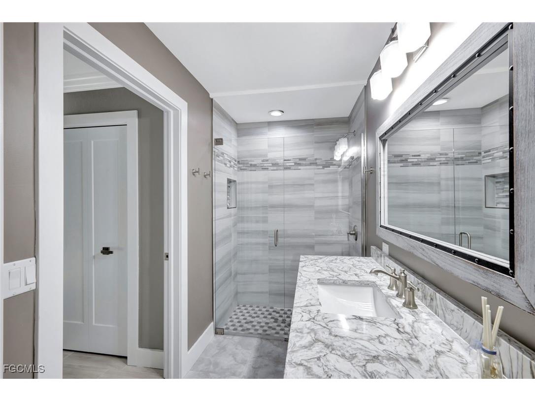 16575 Lake Circle Drive #1115 Fort Myers FL 33908 2025025899 image17