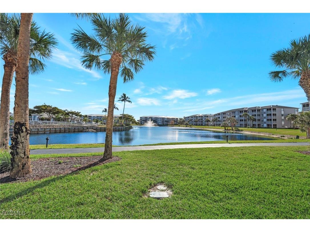 16575 Lake Circle Drive #1115 Fort Myers FL 33908 2025025899 image21