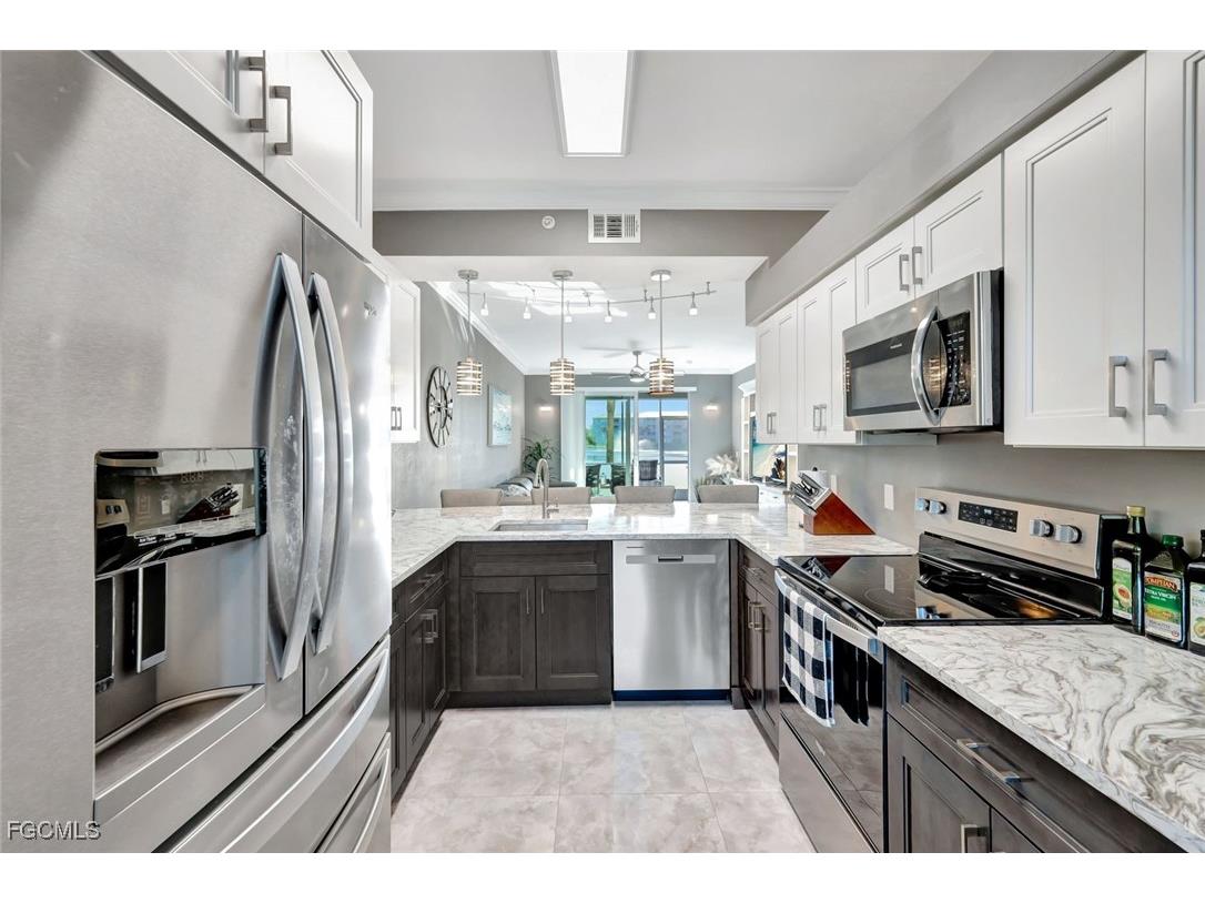 16575 Lake Circle Drive #1115 Fort Myers FL 33908 2025025899 image9