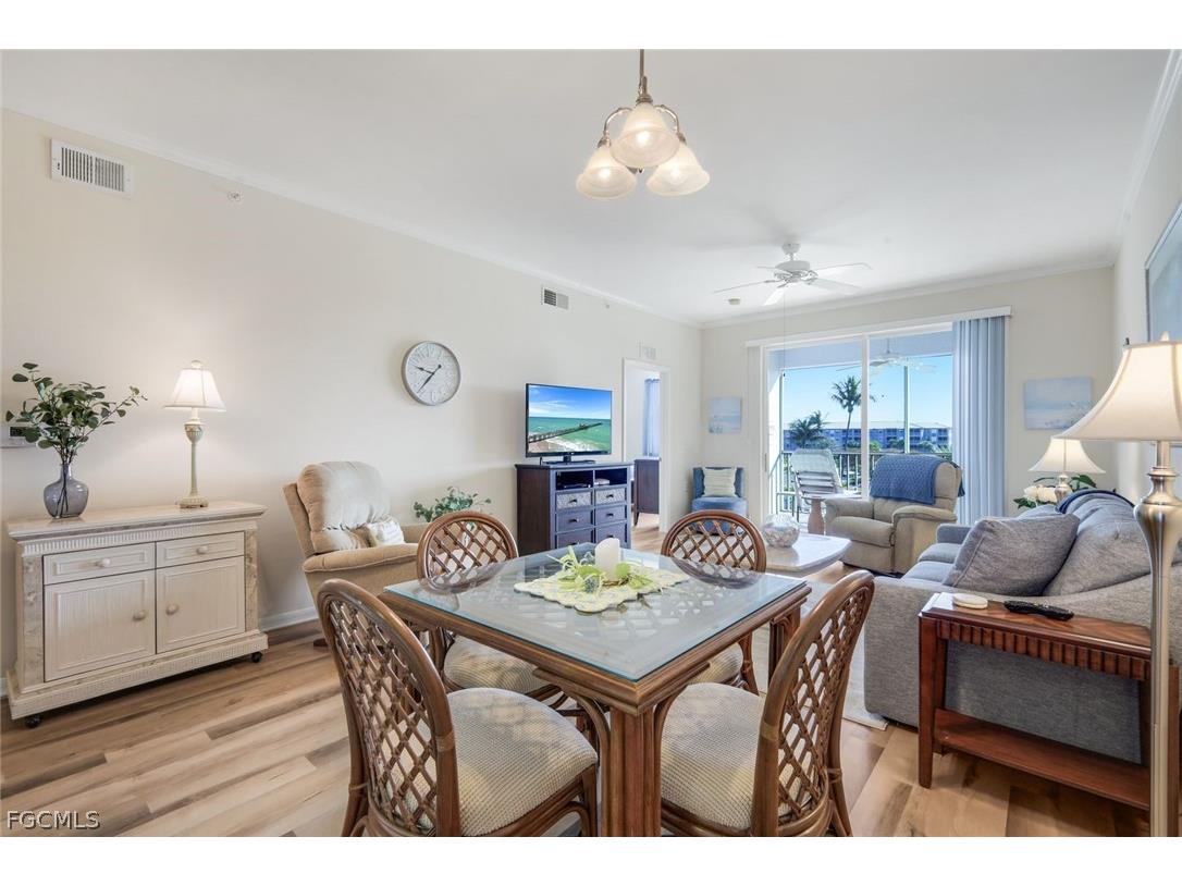 16575 Lake Circle Drive #1136 Fort Myers FL 33908 2026011469 image8