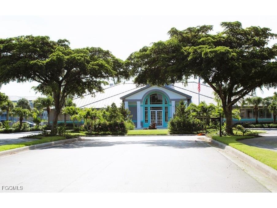 16575 Lake Circle Drive #1141 Fort Myers FL 33908 2025000118 image25