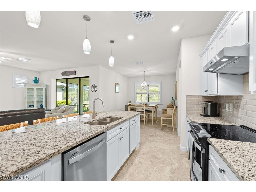 16577 Windsor Way Alva FL 33920 226011497 image8