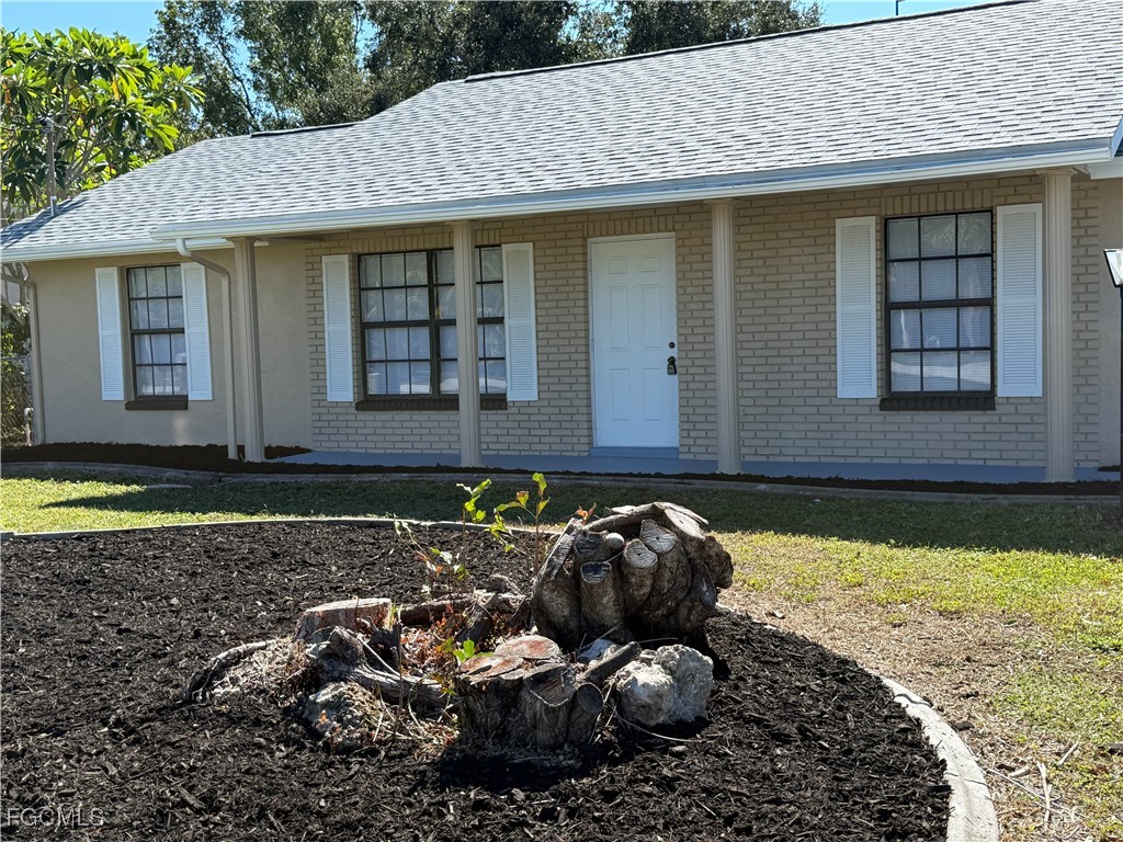 1658 Coral Point Drive Cape Coral FL 33990 2025018131 image1