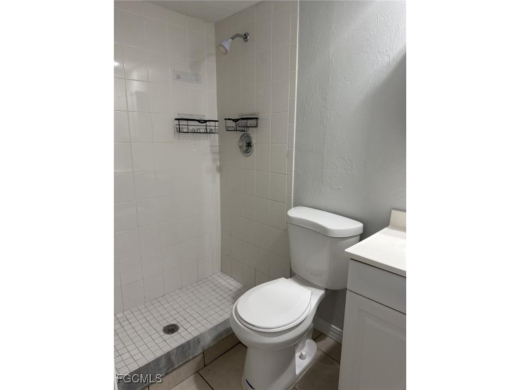 1658 Coral Point Drive Cape Coral FL 33990 2025018131 image13