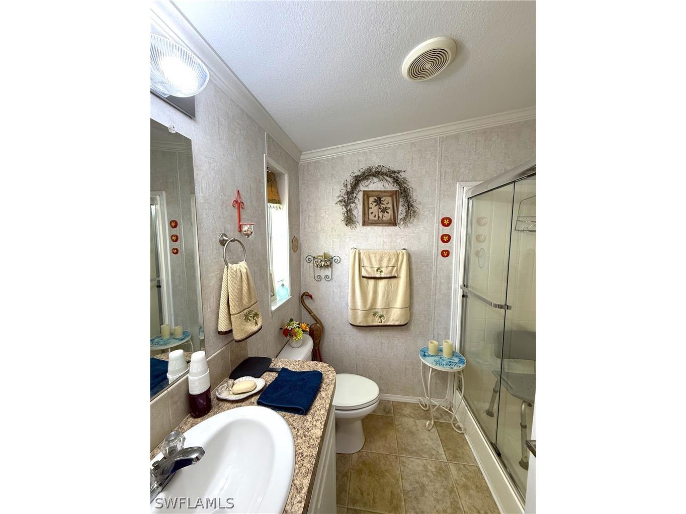 1658 Diamond Lake Circle Naples FL 34114 226010767 image5