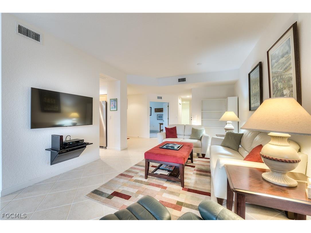 16580 Crownsbury Way #102 Fort Myers FL 33908 2026009491 image8
