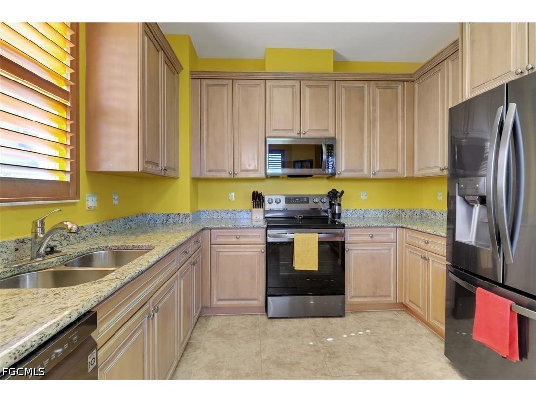 16580 Goldenrod Lane #103 Alva FL 33920 2026016106 image12