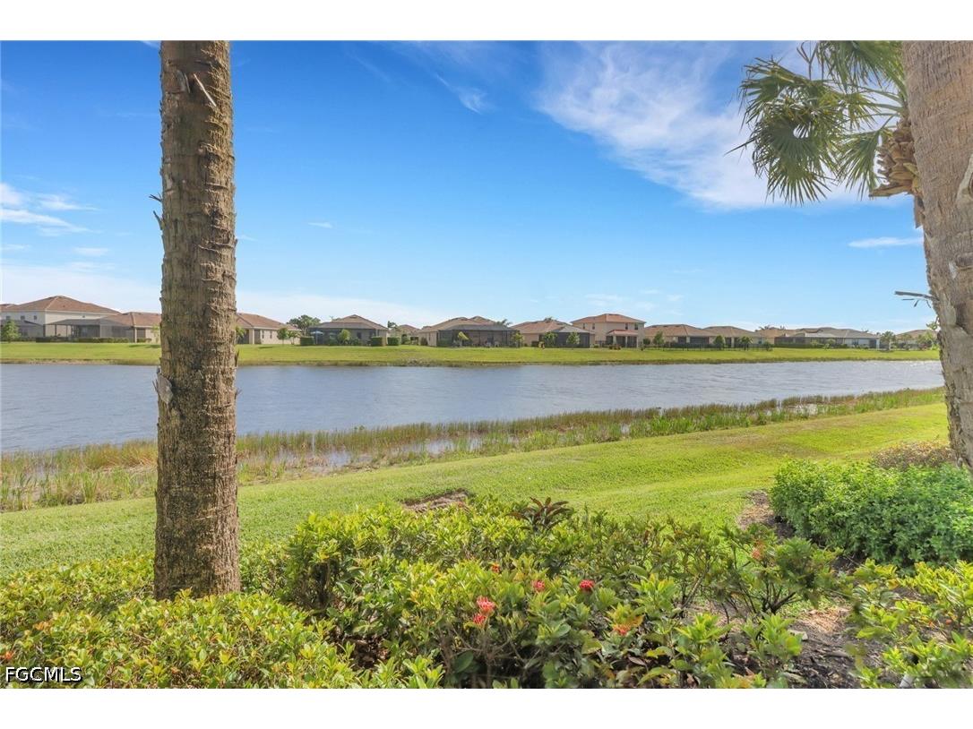 16580 Goldenrod Lane #103 Alva FL 33920 2026016106 image25