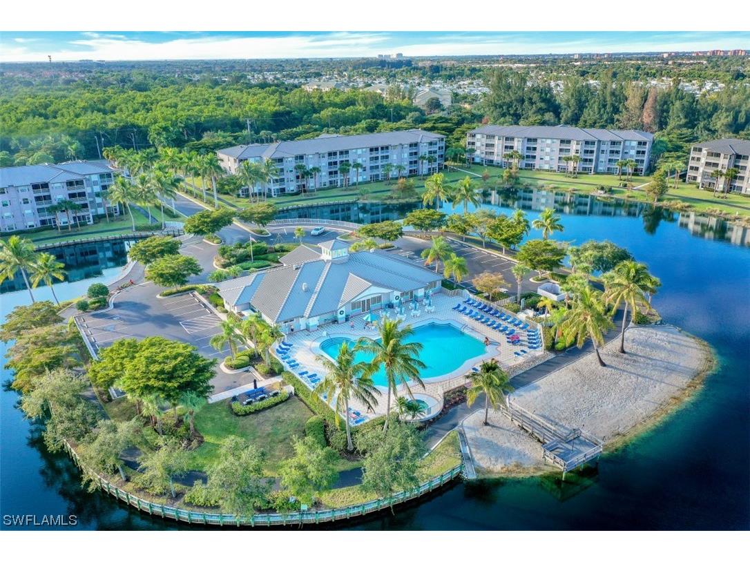 16585 Lake Circle Drive #128 Fort Myers FL 33908 223028502 image1