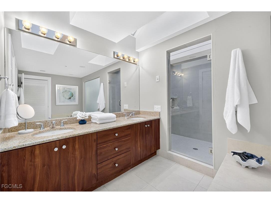 1659 Lands End Village Captiva FL 33924 2025011943 image18