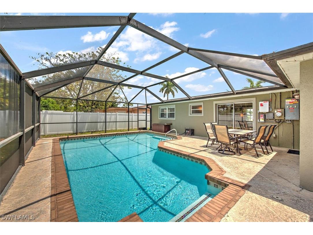 1659 Passaic Avenue Fort Myers FL 33901 224038887 image1