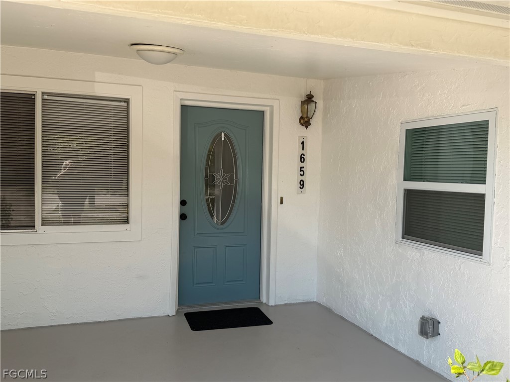 1659 Ricardo Avenue Fort Myers FL 33901 2026013761 image2