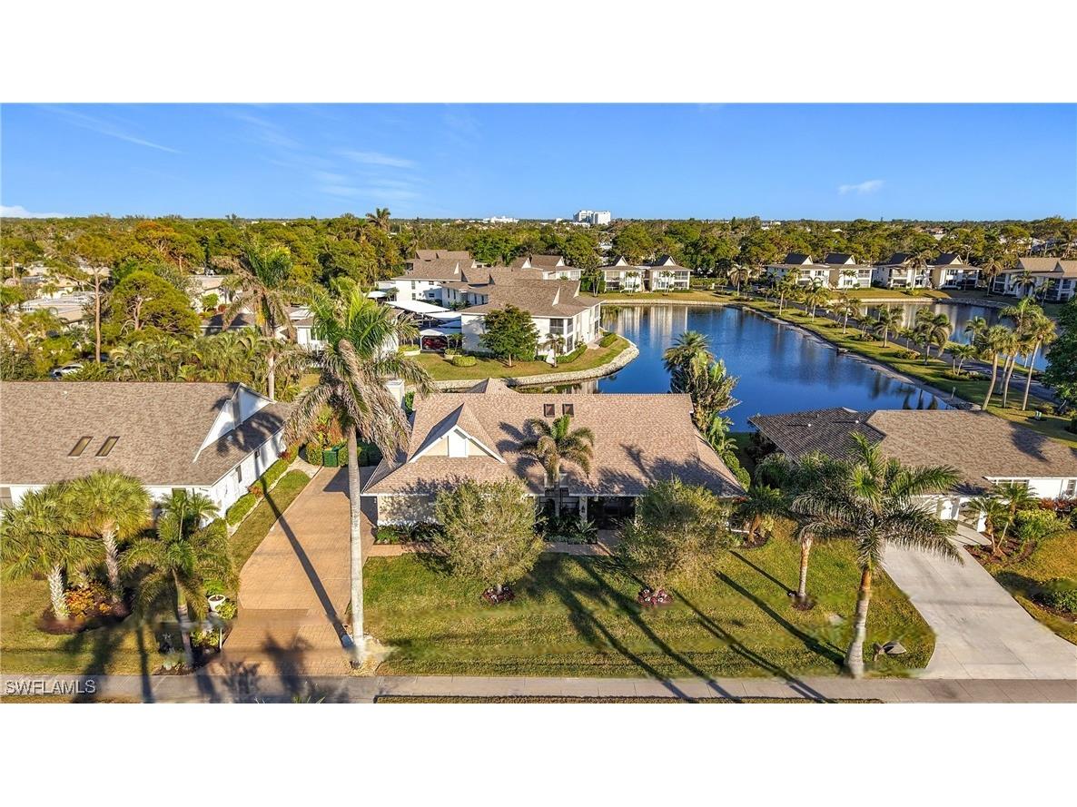 1659 Sandpiper Street #E Naples FL 34102 225072383 image1