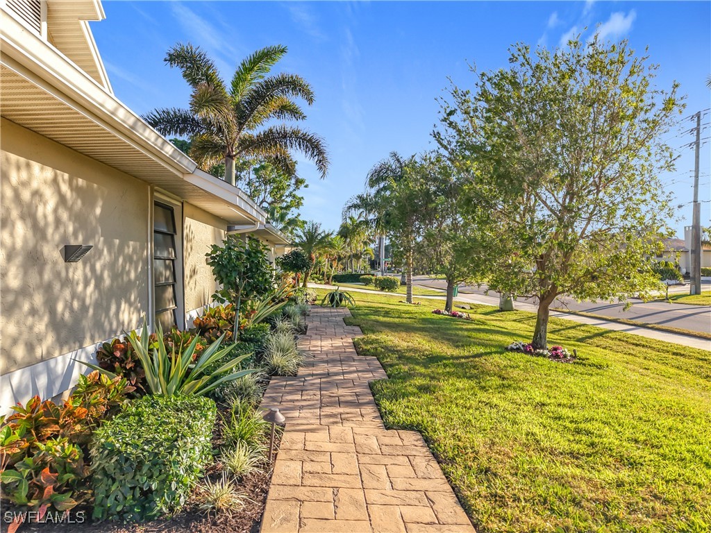 1659 Sandpiper Street #E Naples FL 34102 225072383 image3