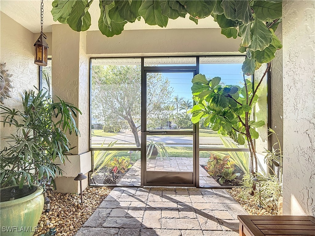 1659 Sandpiper Street #E Naples FL 34102 225072383 image6