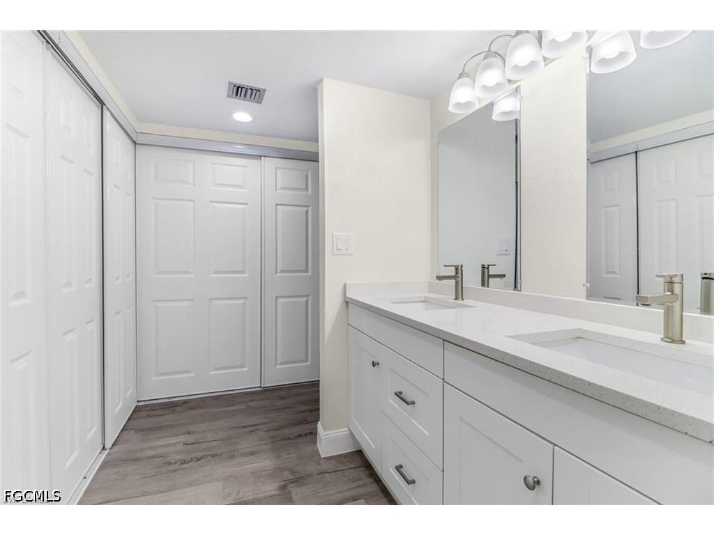 16590 Partridge Place Road #102 Fort Myers FL 33908 2026022354 image18