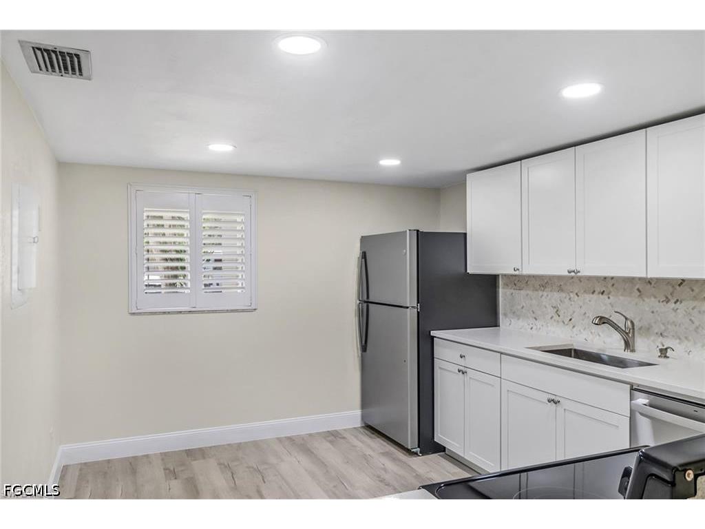 16590 Partridge Place Road #102 Fort Myers FL 33908 2026022354 image7