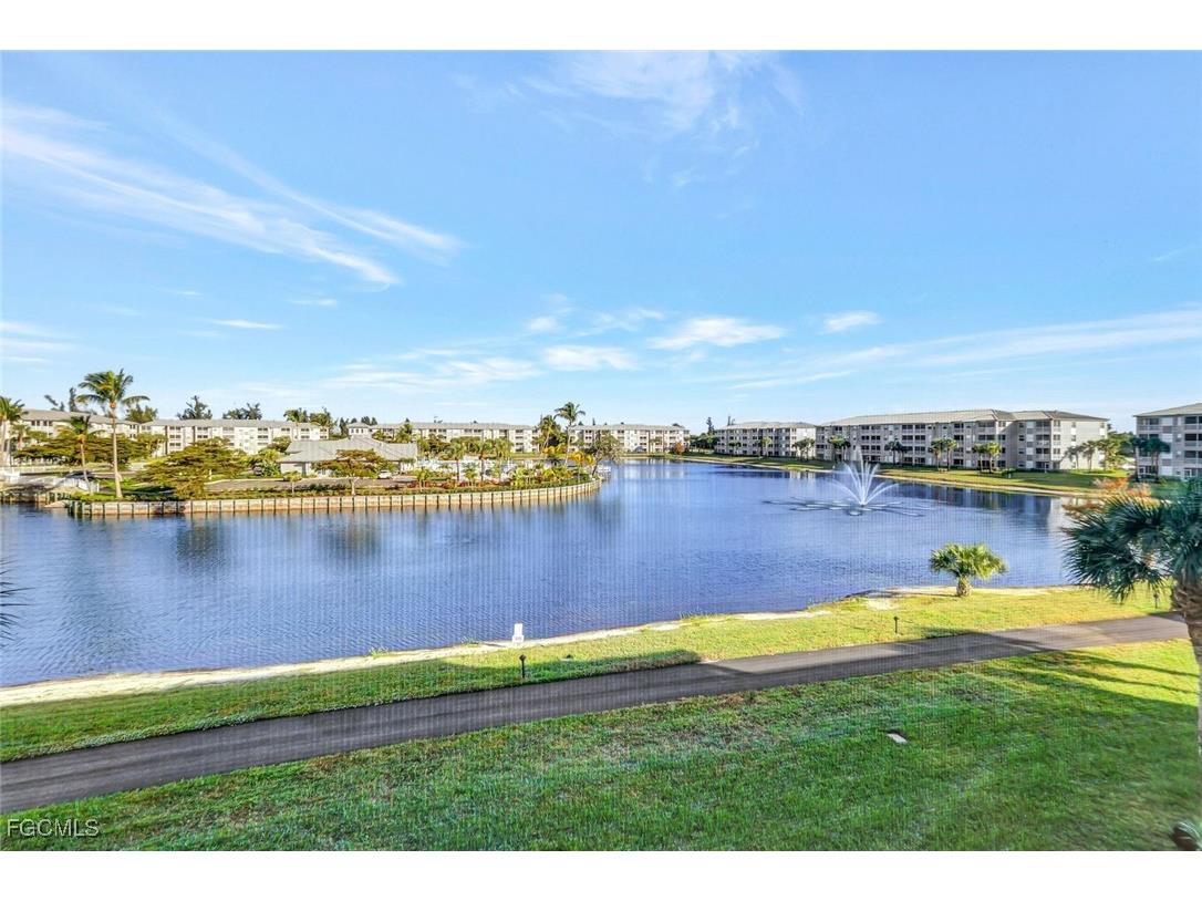 16595 Lake Circle Drive #234 Fort Myers FL 33908 2025024179 image24