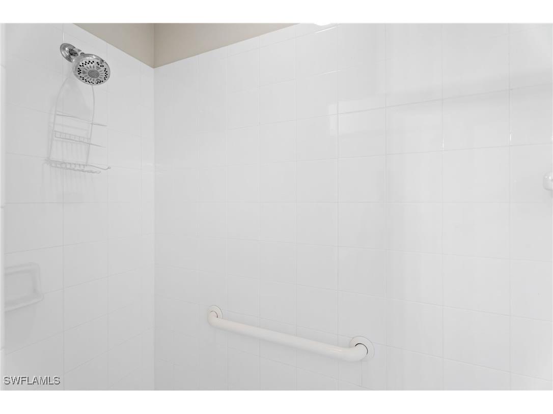 16595 Lake Circle Drive #245 Fort Myers FL 33908 224099176 image10