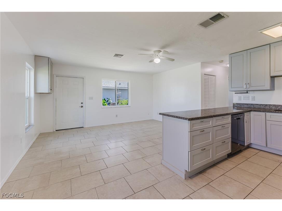 16599 Davis Road Fort Myers FL 33908 2026011321 image10