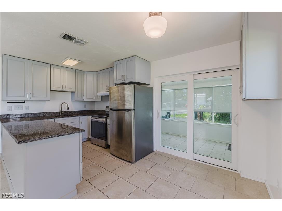 16599 Davis Road Fort Myers FL 33908 2026011321 image11